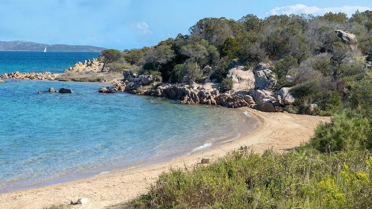 Hotel apartamentowy Residence Con Piscina A Palau, A Soli 150 Mt. Dal Mare
