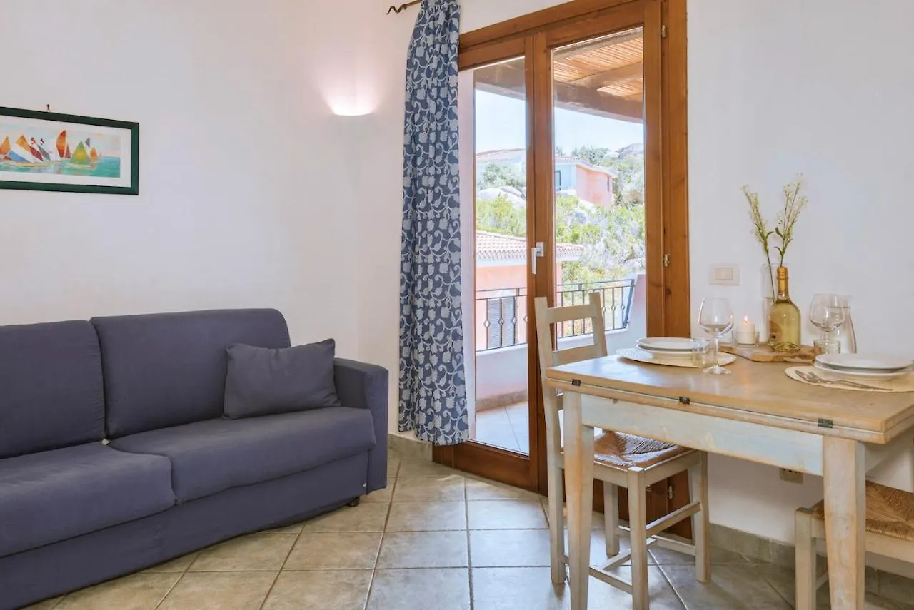 Aparthotel Residence Con Piscina A Palau, A Soli 150 Mt. Dal Mare Italië